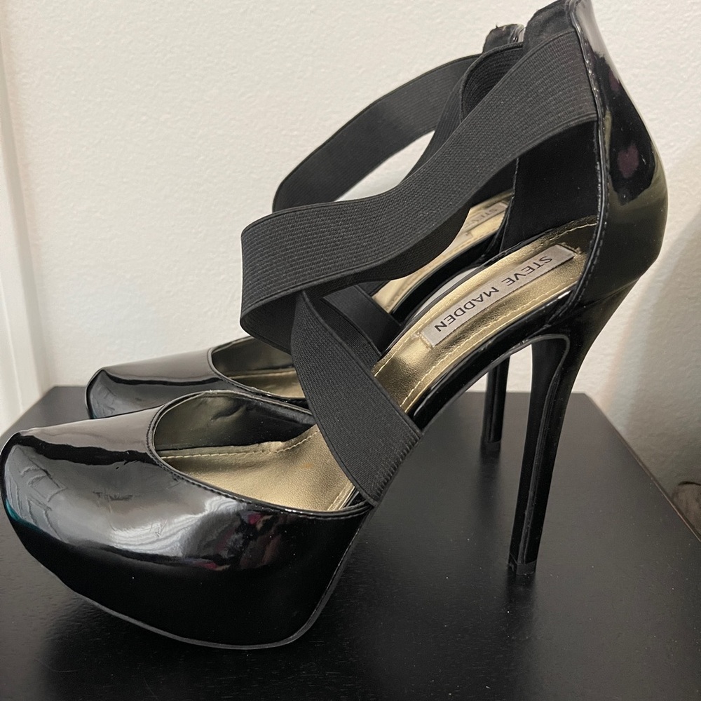 Steve Madden Black Heels - Sz 8.5